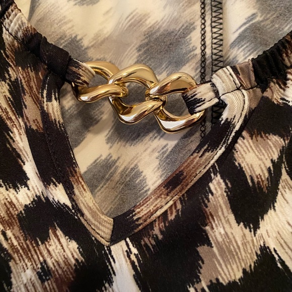 Studio Works Top - Picture 4 of 4